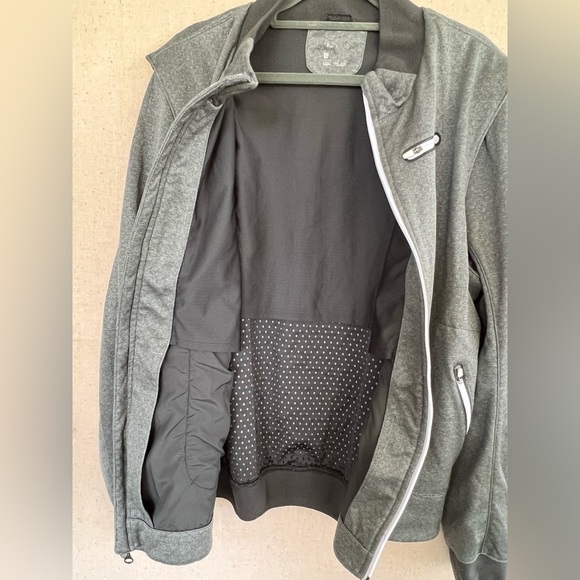 🛍️LEBRON JAMES for NIKE‎  Men’s Gray warmup jacket size L. - Picture 4 of 9
